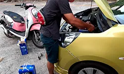 บริการเปลี่ยนแบตเตอรี่รถยนต์ ทั้งใน และนอกสถานที่